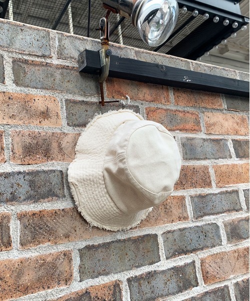 PairPair（ペアペア）の「フリンジバケハ（ハット・レディース・ライトグレー/ブラック/ベージュ/アイボリー・FREE）」の6枚目の写真