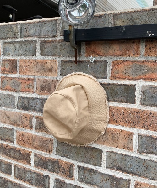 PairPair（ペアペア）の「フリンジバケハ（ハット・レディース・ライトグレー/ブラック/ベージュ/アイボリー・FREE）」の8枚目の写真