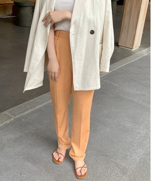 EPIMI E'PIMMY（エピミエピミー）の「センタープレステーパードスラックスパンツ（スラックス・レディース・ブラック/ダークグリーン/オレンジ/レモンイエロー/グレー系その他/グレイッシュブルー・MEDIUM）」の6枚目の写真