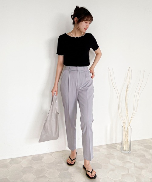 EPIMI E'PIMMY（エピミエピミー）の「センタープレステーパードスラックスパンツ（スラックス・レディース・ブラック/ダークグリーン/オレンジ/レモンイエロー/グレー系その他/グレイッシュブルー・MEDIUM）」の14枚目の写真