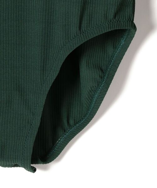 SHIPS(シップス)の「Wai+:ボディスーツSWIM WEAR◇(水着・レディース・ブラック/グリーン・SMALL/MEDIUM)」の8枚目の写真