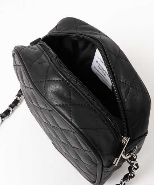 ANDGEEBEE（アンジービー）の「キルティングショルダーバッグ（ショルダーバッグ・レディース・アイボリー/ブラック・FREE）」の9枚目の写真