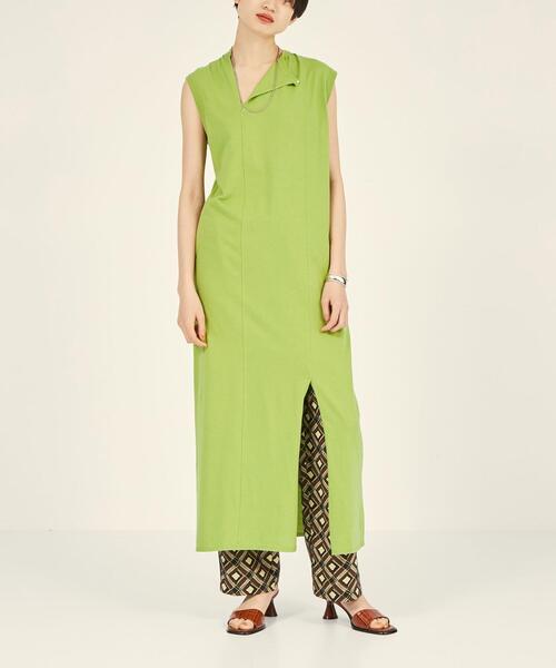 BRACTMENT（ブラクトメント）の「『BRACTMENT(ブラクトメント)』 BM デザインカット ノースリーブ ワンピース（ワンピース・レディース・グレー/オフホワイト/オリーブ・FREE）」の3枚目の写真