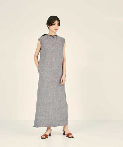 BRACTMENT（ブラクトメント）の「『BRACTMENT(ブラクトメント)』 BM デザインカット ノースリーブ ワンピース（ワンピース・レディース・グレー/オフホワイト/オリーブ・FREE）」の9枚目の写真