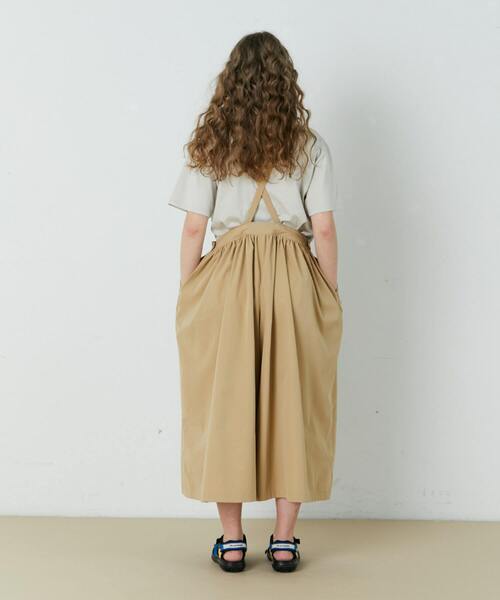FRAPBOIS（フラボア）の「ルピーサロペ（サロペット/オーバーオール・レディース・ベージュ/グレイッシュベージュ・1/0）」の4枚目の写真