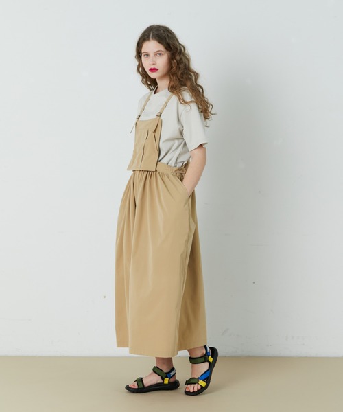 FRAPBOIS（フラボア）の「ルピーサロペ（サロペット/オーバーオール・レディース・ベージュ/グレイッシュベージュ・1/0）」の17枚目の写真