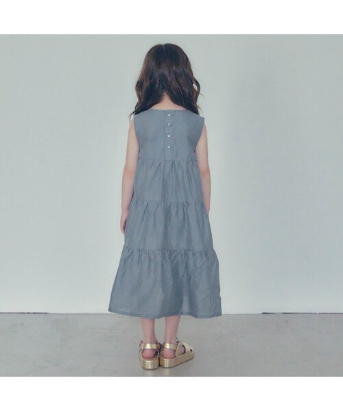 BREEZE（ブリーズ）の「/【WEB限定】 ティアードマキシ丈ワンピース（ワンピース・キッズ・ブラック/イエロー/オレンジ/ブルー・100/110/120/80/90/130/140）」の6枚目の写真