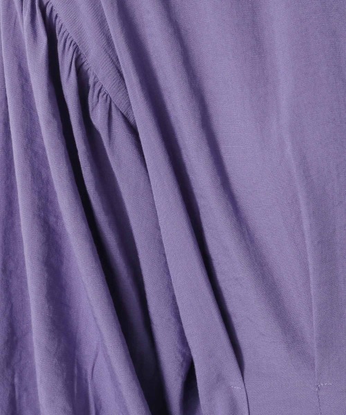 LOWRYS FARM（ローリーズファーム）の「タックボリュームワンピースＳＳ　949025（ワンピース・レディース・チャコールグレー/パープル/アイボリー・FREE）」の15枚目の写真