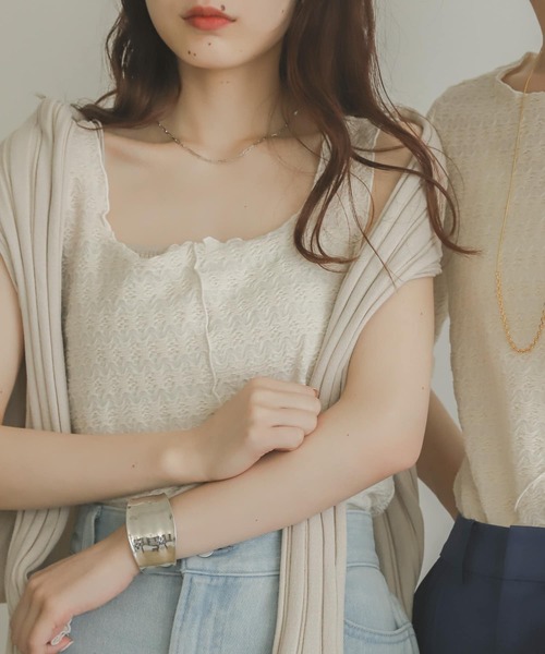 SENSE OF PLACE by URBAN RESEARCH（センスオブプレイスバイアーバンリサーチ）の「メローキリカエスクエアネックタンクトップ（タンクトップ・レディース・ブラック/グリーン/アイボリー・ONE）」の2枚目の写真