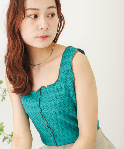 SENSE OF PLACE by URBAN RESEARCH（センスオブプレイスバイアーバンリサーチ）の「メローキリカエスクエアネックタンクトップ（タンクトップ・レディース・ブラック/グリーン/アイボリー・ONE）」の18枚目の写真