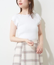 natural couture | 衿ぐりお花刺繍強撚リブニット(ニット/セーター)