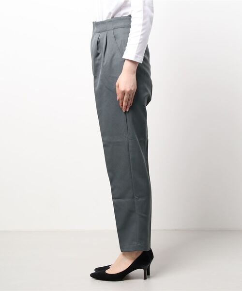 coca(coca)(コカ)の「センタープレスタックテーパードパンツ(その他パンツ・レディース・ブラック/グレー・M/L)」の4枚目の写真
