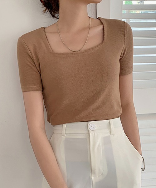 TheiaIvy(スィアアイビー)の「スクエアネックカラーカットソー(Tシャツ/カットソー・レディース・ホワイト/ブラック/ベージュ/パープル/ブラウン/グレー/イエロー/ブルー/ライトベージュ・ONESIZE)」の20枚目の写真