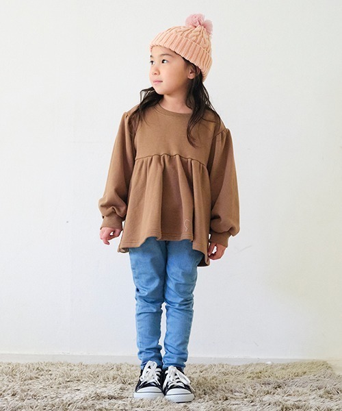 b・ROOM（ビールーム）の「フリルつきスキニーデニムストレッチパンツ【PTPR】（デニムパンツ・キッズ・サックスブルー・100cm/110cm/120cm/130cm/140cm）」の12枚目の写真