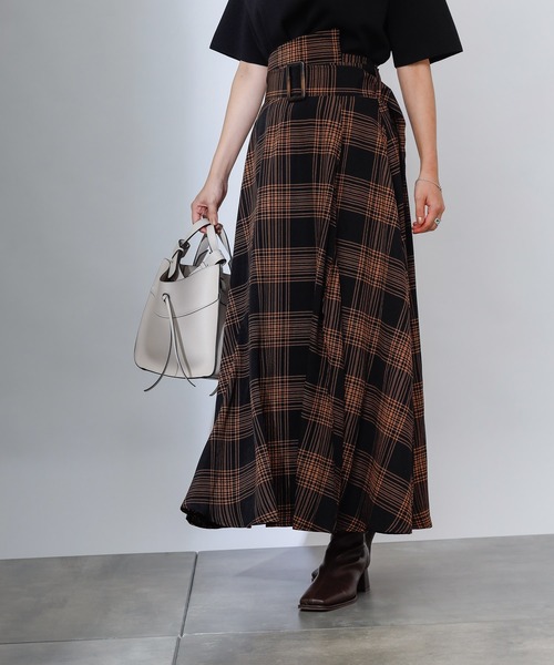 COLONY 2139（コロニートゥーワンスリーナイン）の「【WEB・一部店舗限定】ウエストベルトフレアスカート（スカート・レディース・ブラック/チェック・FREE）」の8枚目の写真