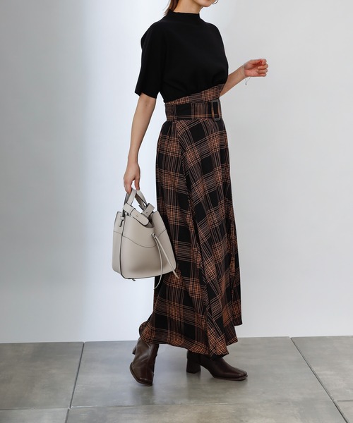 COLONY 2139（コロニートゥーワンスリーナイン）の「【WEB・一部店舗限定】ウエストベルトフレアスカート（スカート・レディース・ブラック/チェック・FREE）」の10枚目の写真