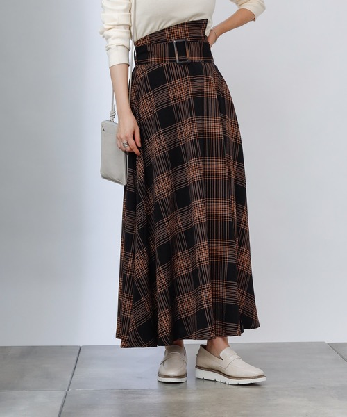 COLONY 2139（コロニートゥーワンスリーナイン）の「【WEB・一部店舗限定】ウエストベルトフレアスカート（スカート・レディース・ブラック/チェック・FREE）」の18枚目の写真