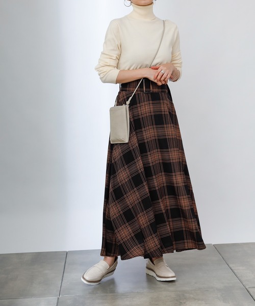 COLONY 2139（コロニートゥーワンスリーナイン）の「【WEB・一部店舗限定】ウエストベルトフレアスカート（スカート・レディース・ブラック/チェック・FREE）」の20枚目の写真