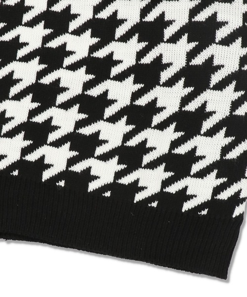 SPINNS（スピンズ）の「千鳥柄 Vネック アクリルニットベスト（ベスト・レディース・ブラック・ONESIZE）」の12枚目の写真