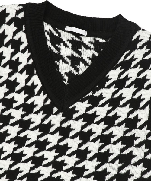 SPINNS（スピンズ）の「千鳥柄 Vネック アクリルニットベスト（ベスト・レディース・ブラック・ONESIZE）」の10枚目の写真