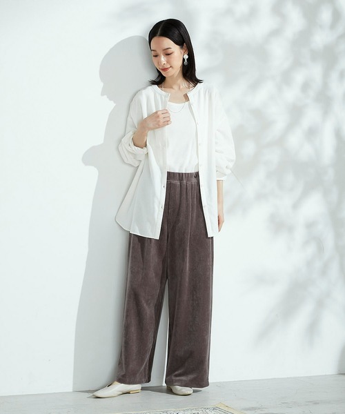 ONIGIRI（オニギリ）の「コーデュロイ　ワイドパンツ（その他パンツ・レディース・ブラウン/アイボリー・SMALL/MEDIUM/LARGE）」の5枚目の写真