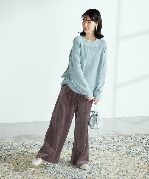 ONIGIRI（オニギリ）の「コーデュロイ　ワイドパンツ（その他パンツ・レディース・ブラウン/アイボリー・SMALL/MEDIUM/LARGE）」の4枚目の写真