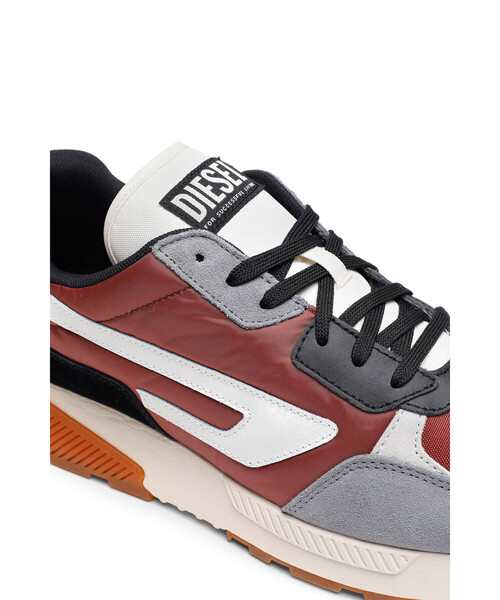 DIESEL(ディーゼル)の「メンズ レザー&ナイロンMIX ランニング スニーカー(スニーカー・メンズ・ホワイト/ボルドー/ブルー系その他/ブラック・40/42/41/43/44/45)」の17枚目の写真