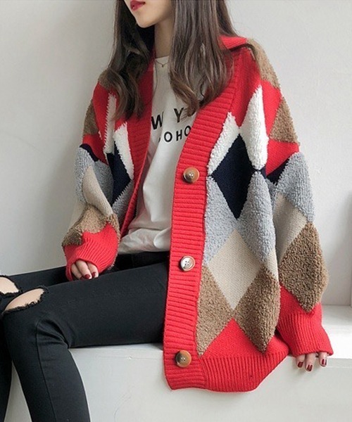 Chaco closet（チャコ クローゼット）の「ビッグシルエットアーガイル柄ルーズカーディガン（カーディガン/ボレロ・レディース・ネイビー/レッド/アイボリー・FREE）」の6枚目の写真