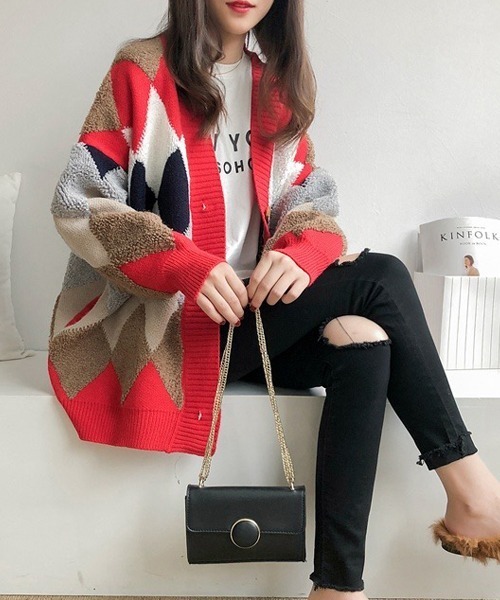 Chaco closet（チャコ クローゼット）の「ビッグシルエットアーガイル柄ルーズカーディガン（カーディガン/ボレロ・レディース・ネイビー/レッド/アイボリー・FREE）」の8枚目の写真