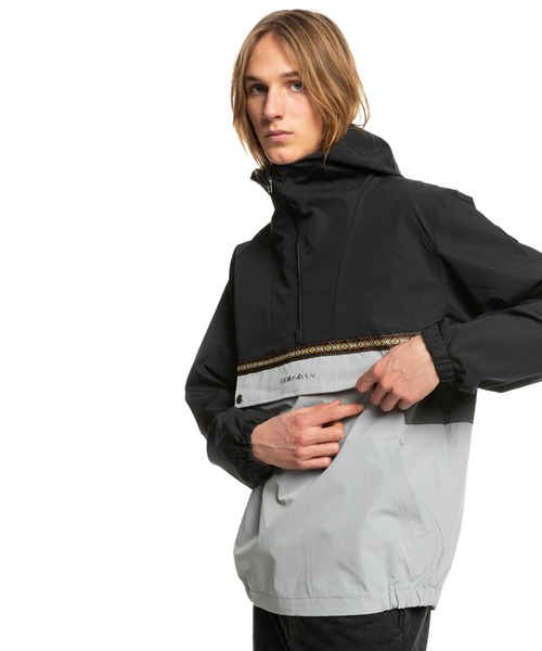 Quiksilver(クイックシルバー)の「POPOVER TRANSEASONAL/クイックシルバーアノラックジャケット(ブルゾン・メンズ・ブラック/ベージュ・MEDIUM/LARGE/X-LARGE)」の16枚目の写真