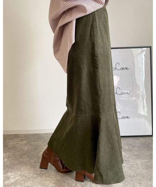 MLI'A（エムリア）の「コーデュロイマーメイド／スカート（スカート・レディース・アイボリー/カーキ/ブラウン・FREE）」の16枚目の写真