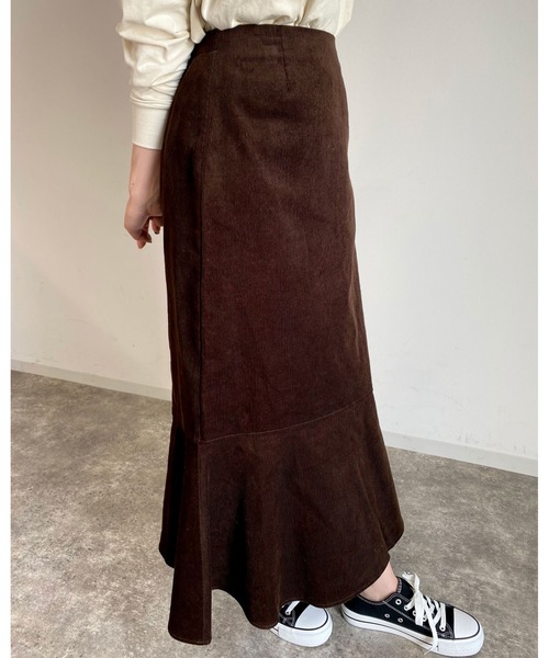 MLI'A（エムリア）の「コーデュロイマーメイド／スカート（スカート・レディース・アイボリー/カーキ/ブラウン・FREE）」の8枚目の写真