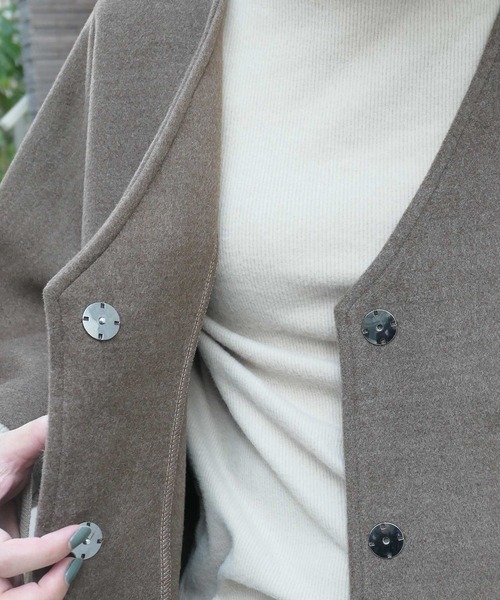 CORNERS（コーナーズ）の「【WEARISTA nico×CORNERSコラボ】《選べる着丈》ガウンコート（ノーカラーコート・レディース・ブラウン/アイボリー・M/L）」の6枚目の写真