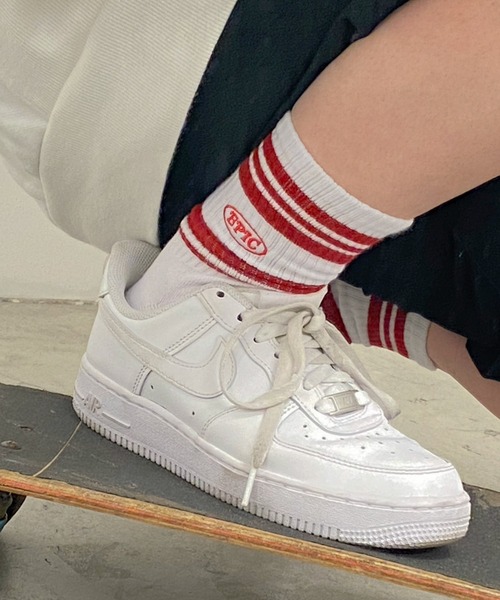 WEGO(ウィゴー)の「WEGO/EPICロゴラインソックス(ソックス/靴下・レディース・ホワイト/ブラック/レッド/グリーン/ブルー/オレンジ・23-25cm)」の5枚目の写真