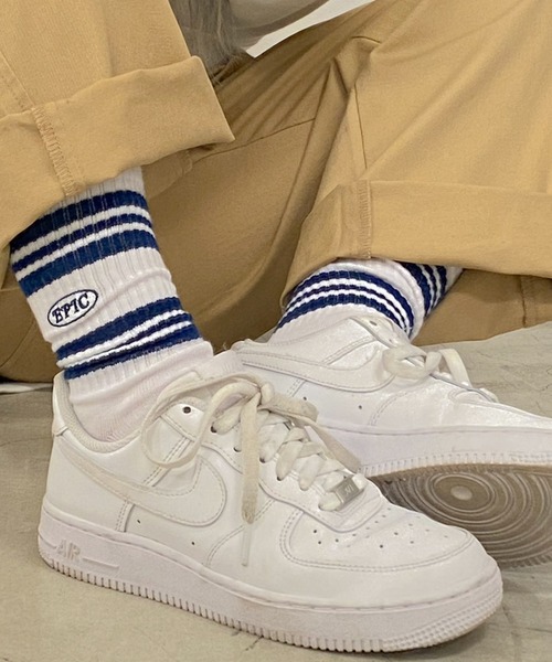 WEGO(ウィゴー)の「WEGO/EPICロゴラインソックス(ソックス/靴下・レディース・ホワイト/ブラック/レッド/グリーン/ブルー/オレンジ・23-25cm)」の4枚目の写真