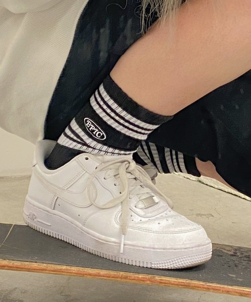 WEGO(ウィゴー)の「WEGO/EPICロゴラインソックス(ソックス/靴下・レディース・ホワイト/ブラック/レッド/グリーン/ブルー/オレンジ・23-25cm)」の1枚目の写真