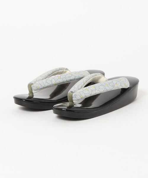 kimonomachi（キモノマチ）の「レディース 草履 単品 日本製 KIMONOMACHI オリジナル（和装小物・レディース・ワインレッド/ブラウン/ブラック/ブルーグレー/ダークブラック/ミント・M/L/LL）」の9枚目の写真