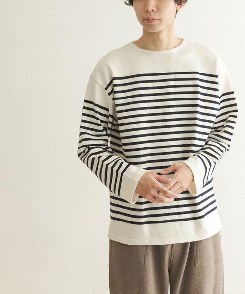 FORK&SPOON（フォークアンドスプーン）の「【WEB限定】FORK&SPOON　パネルボーダーニットプルオーバー（ニット/セーター・メンズ・ホワイト×ネイビー/ホワイト×レッド/ネイビー・4/5）」の4枚目の写真