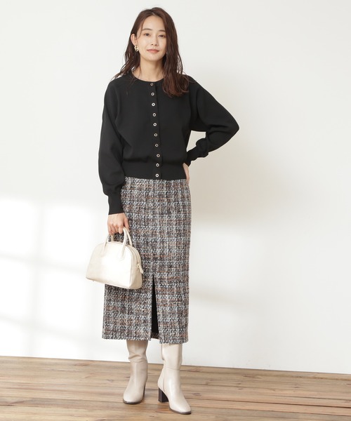 N.(N. Natural Beauty Basic)(エヌエヌナチュラルビューティーベーシック)の「【追加生産】◆ドットボタン総針フォルムカーディガン(カーディガン/ボレロ・レディース・ホワイト/ブラック/ネイビー/グリーン/ブルー/イエロー/ピンク・MEDIUM)」の11枚目の写真