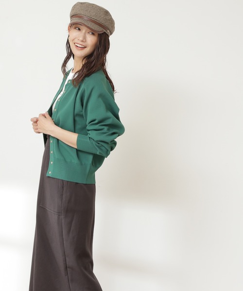 N.(N. Natural Beauty Basic)(エヌエヌナチュラルビューティーベーシック)の「【追加生産】◆ドットボタン総針フォルムカーディガン(カーディガン/ボレロ・レディース・ホワイト/ブラック/ネイビー/グリーン/ブルー/イエロー/ピンク・MEDIUM)」の15枚目の写真