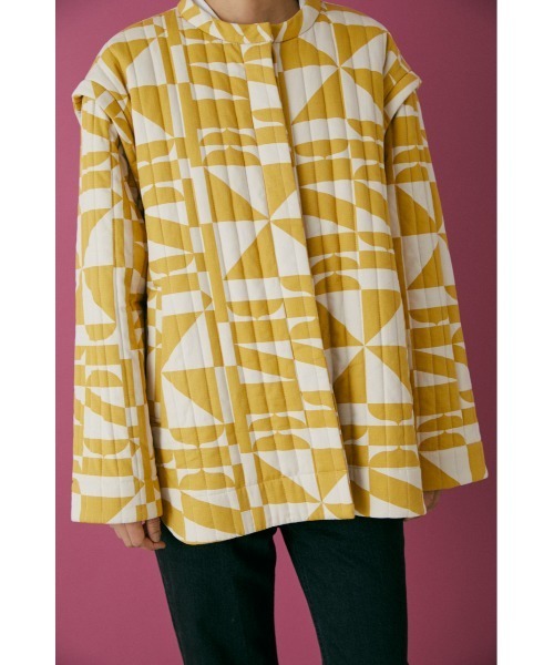 BLACK BY MOUSSY(ブラックバイマウジー)の「pattern quilting jacket(パターンキルティングジャケット)(テーラードジャケット・レディース・ベージュ系その他・FREE)」の11枚目の写真