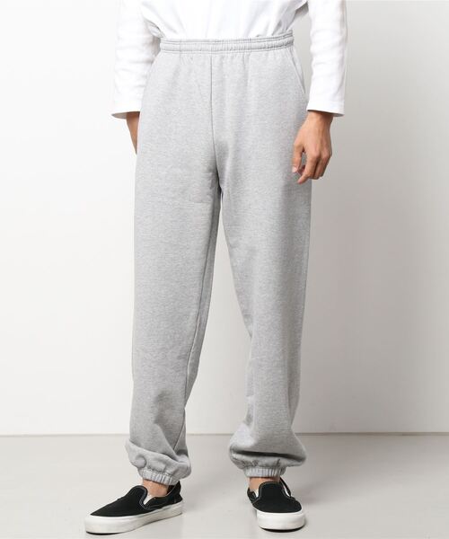 Bshop(ビショップ)の「【Handkerchief Club】裏毛スウェットパンツ MEN(スウェットパンツ・メンズ・グレー/グリーン・1/2/3)」の1枚目の写真