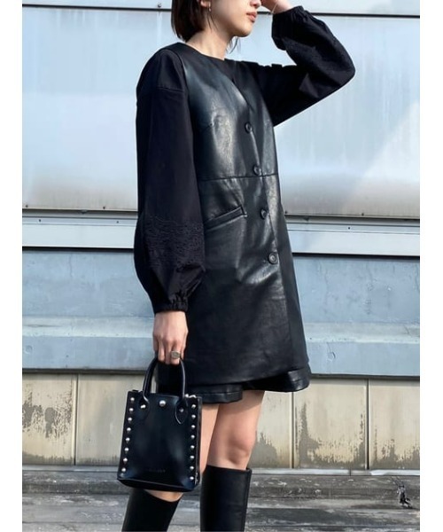 MOUSSY（マウジー）の「F／LEATHER MINI A LINE スカート（スカート・レディース・ベージュ/ブラック・1/2）」の16枚目の写真