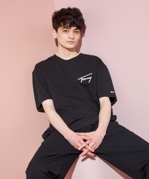 シグネチャーロゴTシャツ