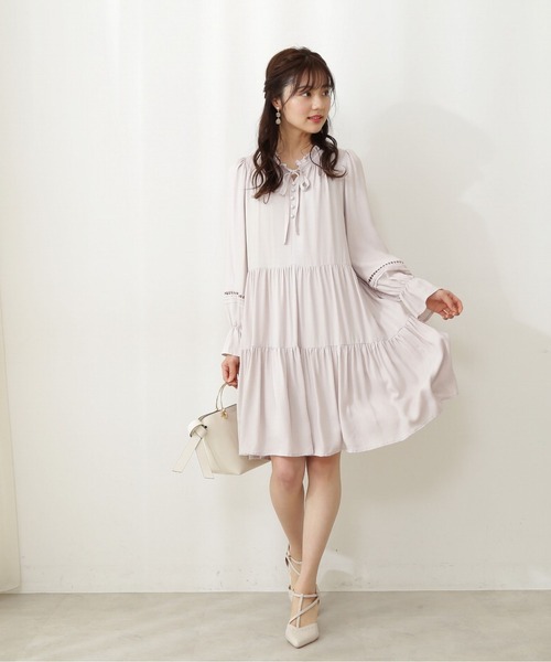 PROPORTION BODY DRESSING（プロポーションボディドレッシング）の「＜Ｅ＞スリーブデザインティアードミニワンピ / 1212147202（ワンピース・レディース・グレー/ダークグレー・SMALL/MEDIUM）」の9枚目の写真