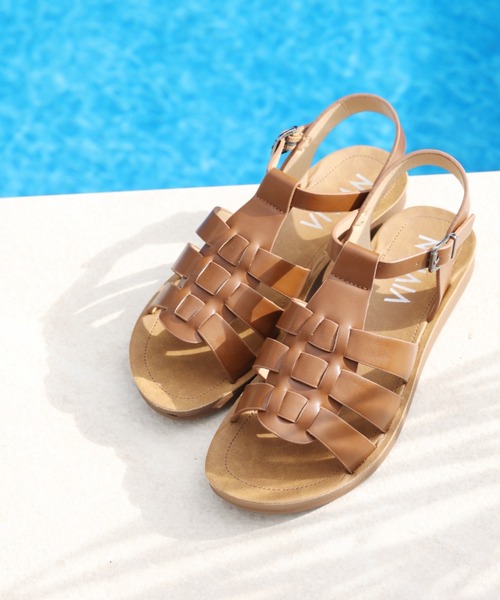 VIVIAN（ヴィヴィアン）の「カジュアルコンフォートグルカサンダル（サンダル・レディース・ブラック/キャメル/アイボリー/シルバー/ダークブラウン・L/S/M/LL）」の6枚目の写真