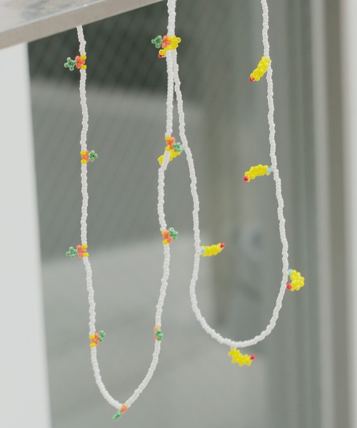 Ein（アイン）の「Ein/フルーツ・フラワービーズマスクチェーン（ネックレス・レディース・ピンク/イエロー系その他/ピンク系その他/レッド系その他/イエロー系その他2/レッド系その他2・FREE）」の10枚目の写真