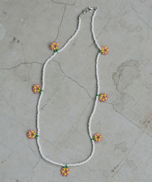 Ein（アイン）の「Ein/フルーツ・フラワービーズマスクチェーン（ネックレス・レディース・ピンク/イエロー系その他/ピンク系その他/レッド系その他/イエロー系その他2/レッド系その他2・FREE）」の13枚目の写真