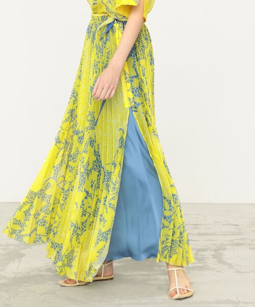 NBB WEEKEND リサイクルポリエステル 後ろプリ ーツスカート　イエロー NBB WEEKEND リサイクルポリエステル 後ろプリ ーツスカート イエロー