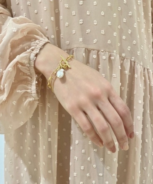 flower（フラワー）の「ダブルチェーンブレスレット（ブレスレット・レディース・ゴールド・FREE）」の7枚目の写真